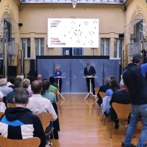 Foto von der Pressekonferenz