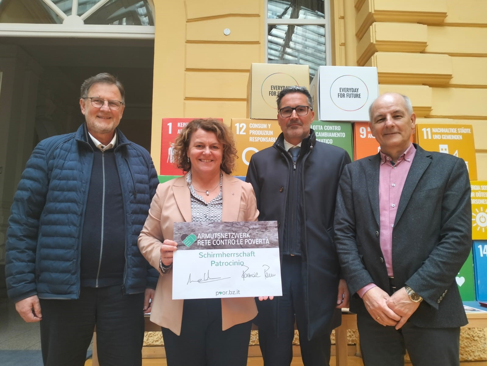 Georg Leimstädtner (Dachverband), Rosmarie Pamer, Arno Kompatscher und Wolfgang Obwexer (Dachverband) Georg Leimstädtner (Dachverband), Rosmarie Pamer, Arno Kompatscher und Wolfgang Obwexer (Dachverband)